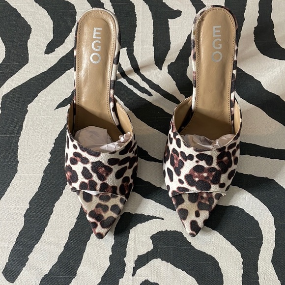 EGO Shoes - EGO black & white snow leopard mules